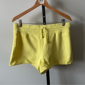NEW TNA Fleece Sweat Shorts Cozy Soft Athletic Size Large NWOT
